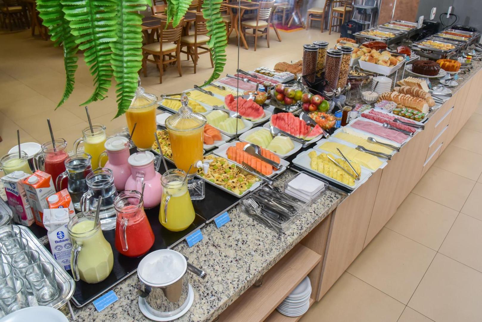 Hotel Plaza Garden Cascavel  Kültér fotó
